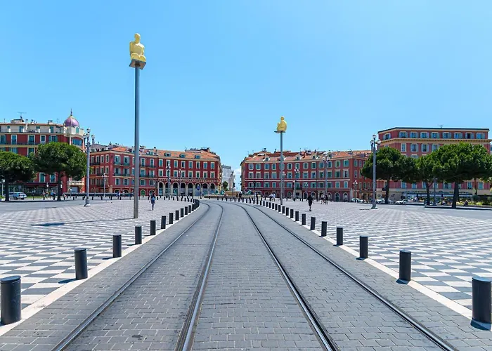 Cocoon Proche Apartmán *