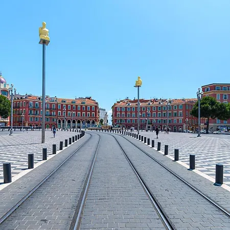 Cocoon Proche Daire *